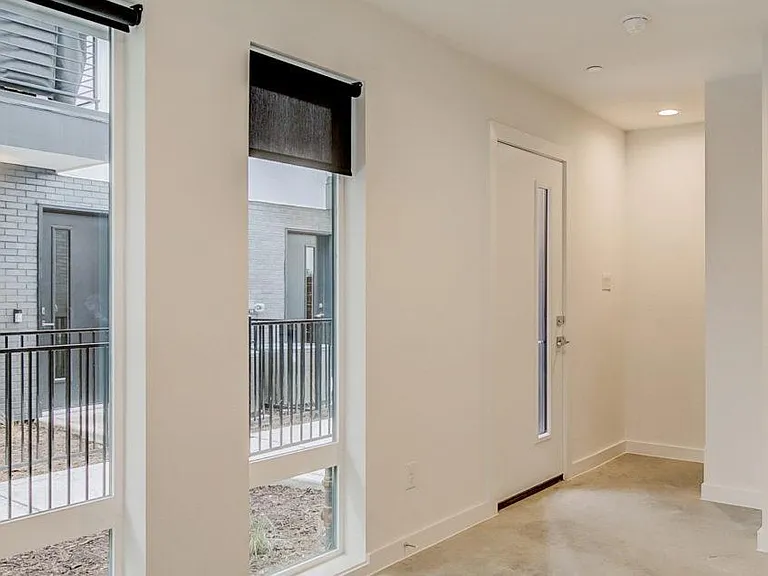 2180 Bennett Ave #206 — Photo 4