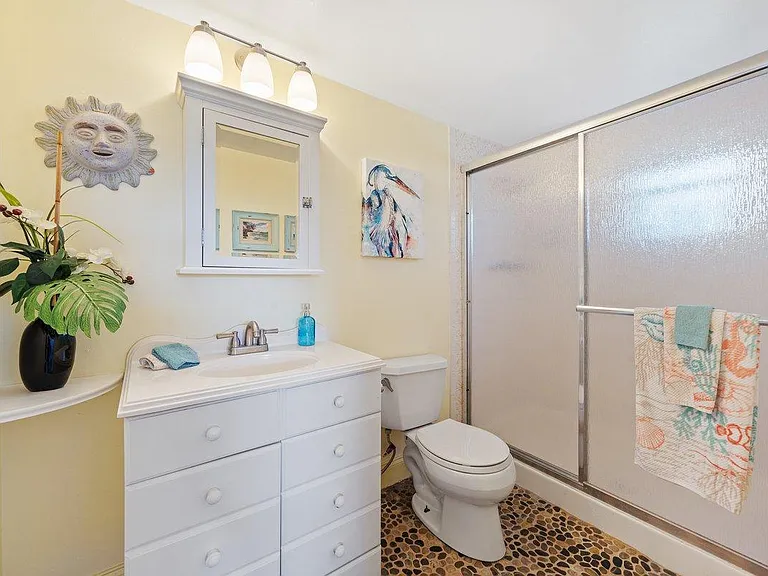 422 Blue Jay Ln — Photo 25