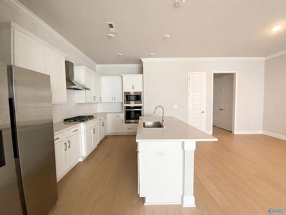 2nd image of 112 Pralina Way