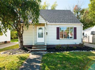 854 E 260th St, Euclid, OH