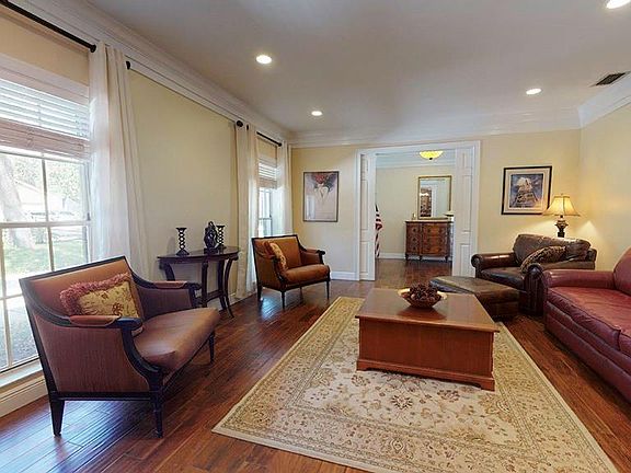 5th image of 114 Elderberry Ln