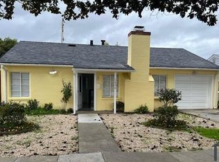 1056 Springfield Dr, San Carlos, CA 94070