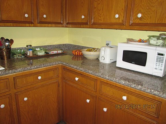 granite countertops, kitchen