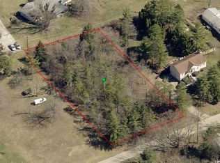 Ball Dr, Athens, OH 45701