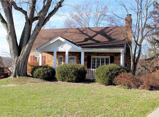 5708 Smith Dr, Bethel Park, PA 15102