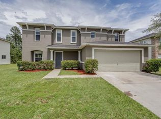 11751 Carson Lake Dr W, Jacksonville, FL 32221