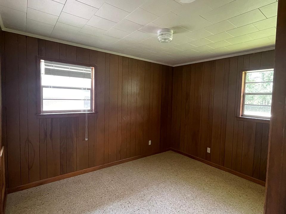 211 Godwin Ln, Glennville, GA 30427 Zillow