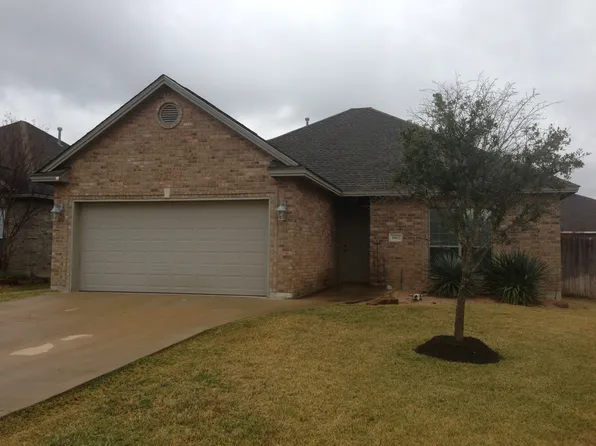 3802 Dresden Ln, College Station, TX 77845