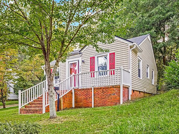 2nd image of 727 Greenland Dr