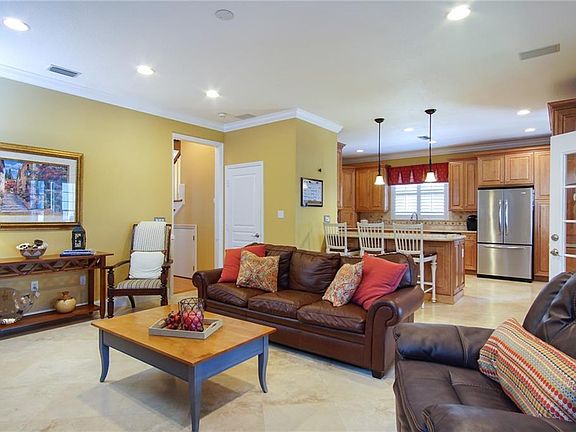 5th image of 4011 W San Luis St