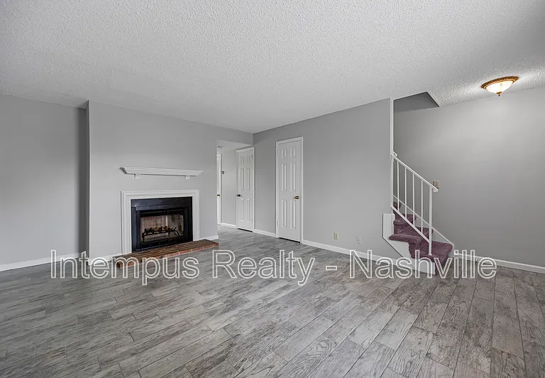 5771 Brentwood Trce — Photo 7