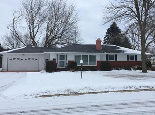 301 W Ringer St, Kiester, MN 56051