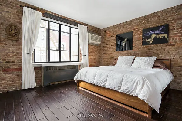 Sold by Town Residential | media 4