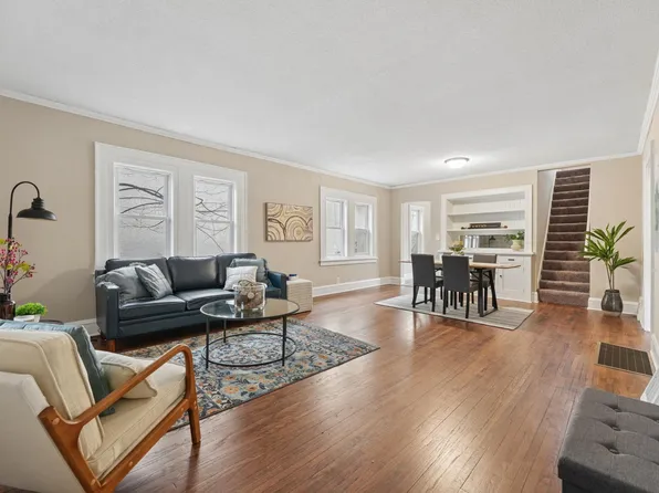 2811 Dupont Ave N, Minneapolis, MN 55411