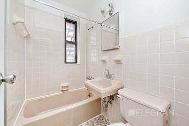 Rented by (Legacy) Elegran