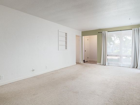 4th image of 1206 Lapham St