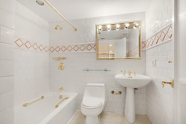 Rented by Compass | media 8