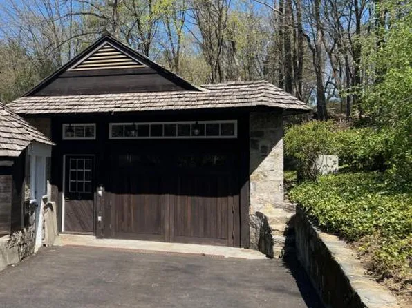 230 Bedford Rd, Greenwich, CT 06831