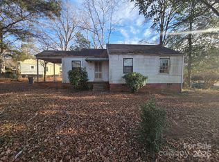 735 Seldon Dr, Charlotte, NC 28216