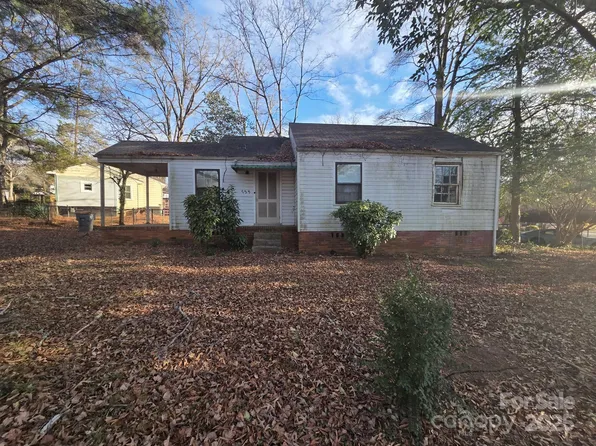 735 Seldon Dr, Charlotte, NC 28216