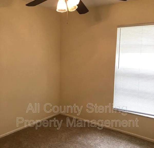 6224 Stanwin Dr — Photo 7
