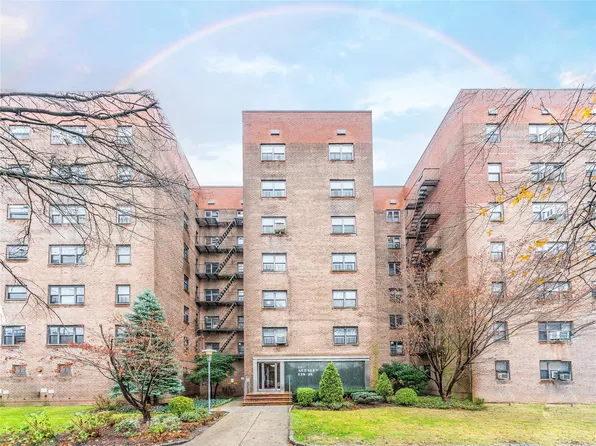 138-20 31st Road #3A, Flushing, NY 11354