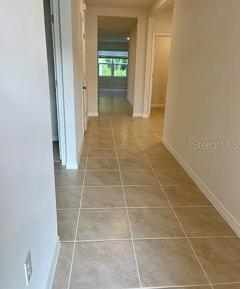 1950 Deep Lake Cir — Photo 3