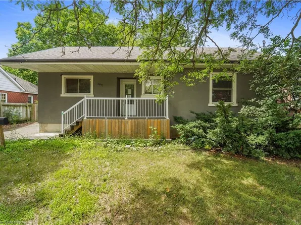 102 Waterloo St, Brantford, ON N3T 3S2