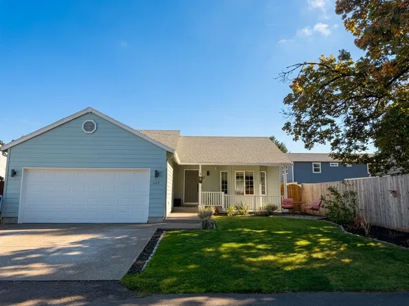 688 Viking Ln SE, Salem, OR 97317