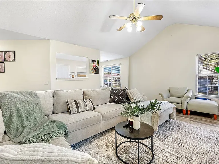 106 Willowdell Ct — Photo 8