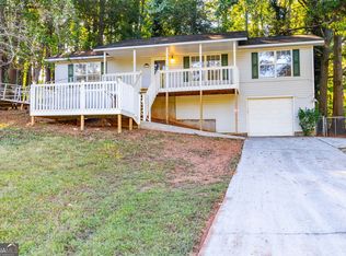 4908 Tarleton Dr SW, Lilburn, GA 30047