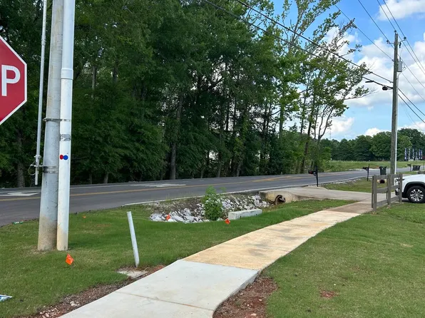 1695 Opp Reynolds Rd #1695, Toney, AL 35773