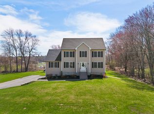 56 Cornelie Rd, Methuen, MA 01844