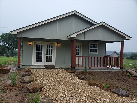 4th image of 805 Comanche Dr