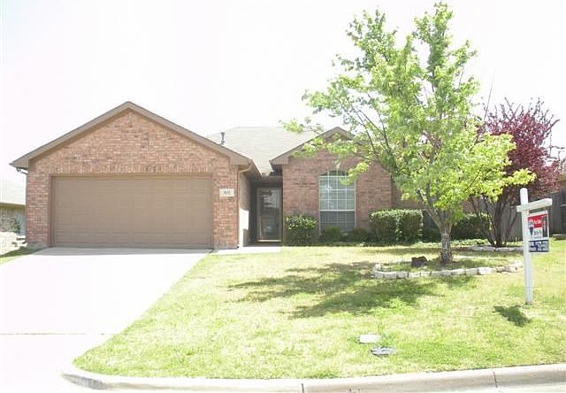 1st image of 1612 McGarry Ln