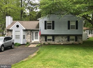 11596 Ropeknot Rd, Lusby, MD 20657