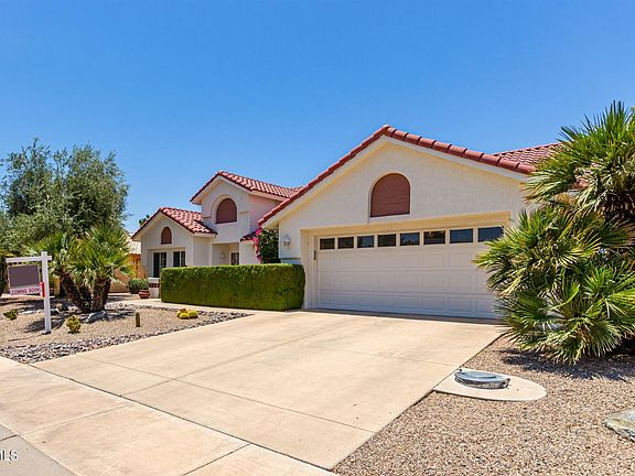 4th image of 20402 N Meadowood Dr