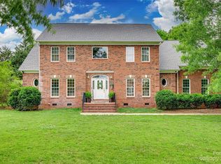902 Haddonfield Dr, Fort Mill, SC 29708