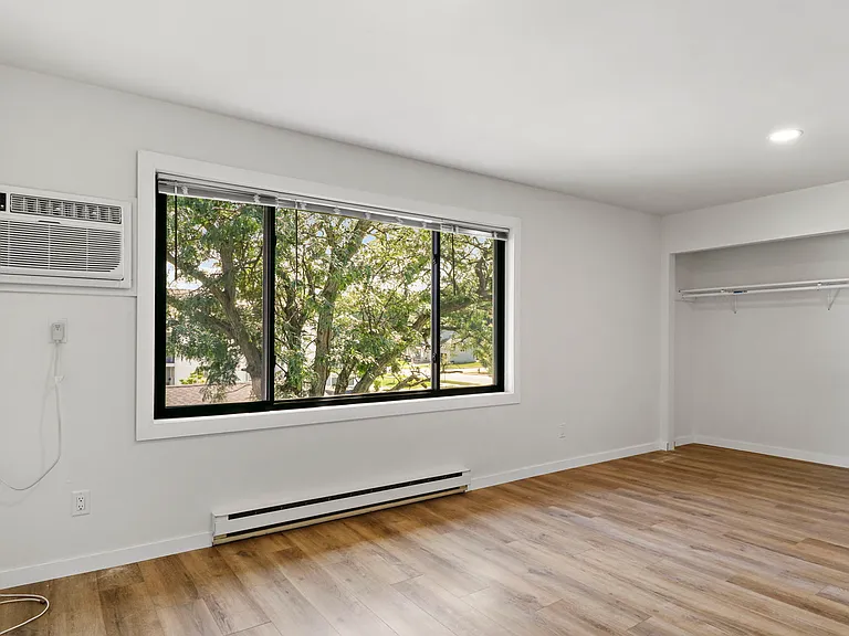 117 Washburn Rd #7 — Photo 10