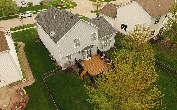 2nd image of 1815 Arbor Falls Dr