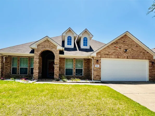 5851 Lorenzo Dr, Grand Prairie, TX 75052