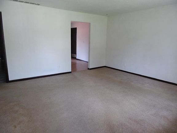 4th image of 10973 E South Woodlawn Dr