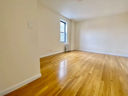 Rented by Corcoran | media 5