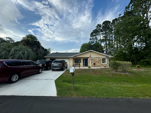 21 Banner Ln, Palm Coast, FL 32137