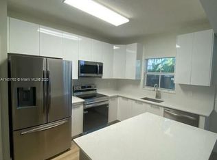 6001 NW 114th Ct APT 127, Doral, FL 33178