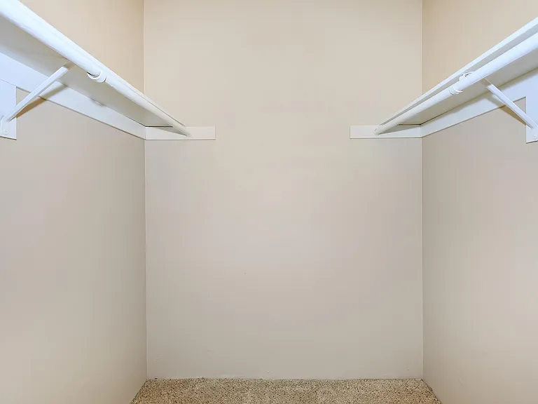 Park City Apartment Homes — Photo 33