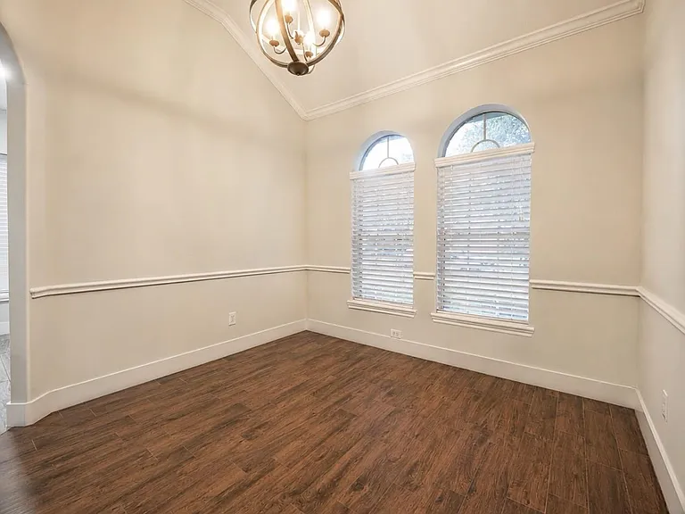 23911 River Place Dr — Photo 6