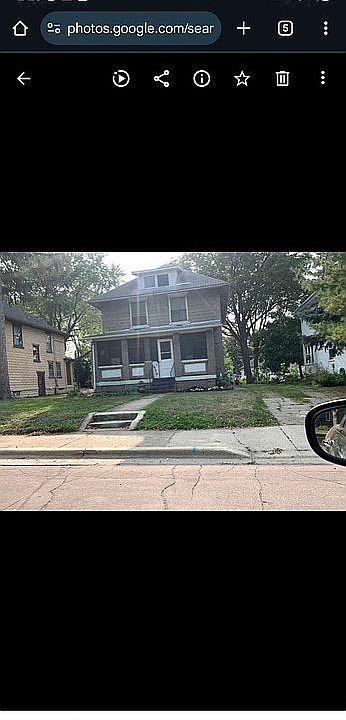 1st image of 830 S Park St