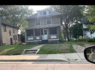 830 S Park St, Fairmont, MN 56031