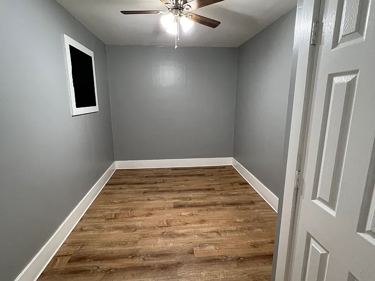 215 Main St #3 — Photo 10